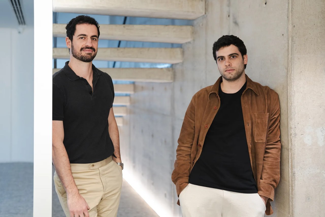 AI wealth advisory startup Decade launches with $85M seed round, the largest in Latin America, targeting new millionaires.