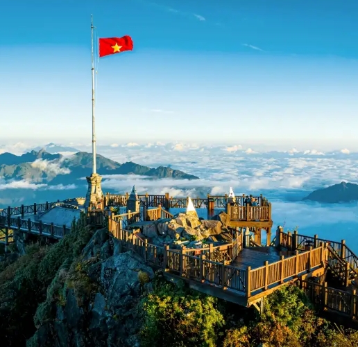 Vietnam's new crypto penalty rules take effect September 1; first exchange license still pending, with five firms in assessment.