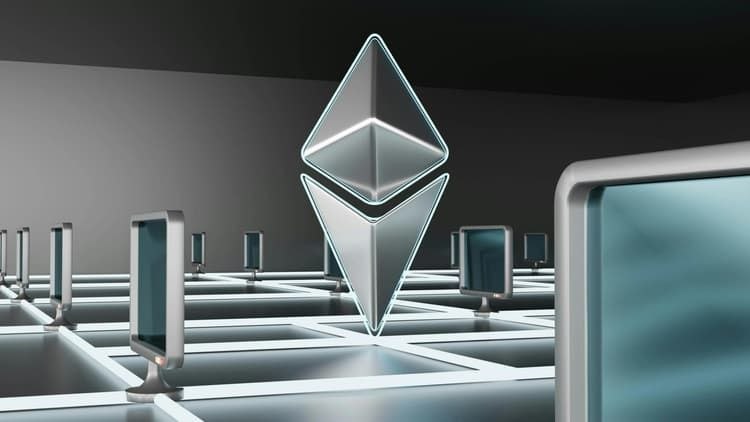 Ethereum commits Frame Transactions to its 2027 Hegotá upgrade, letting users pay gas with stablecoins without holding ETH while adding flexible account controls